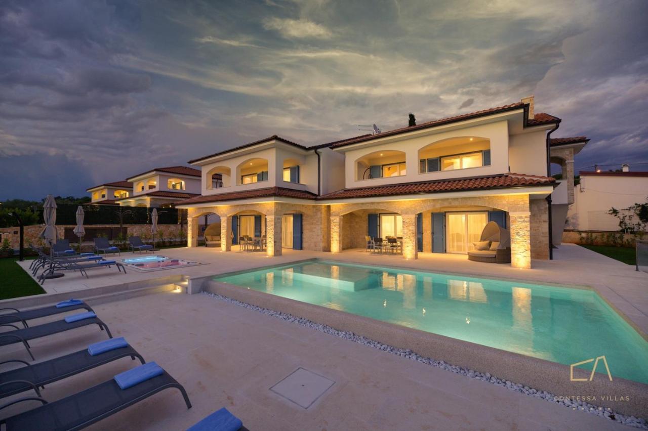 Luxury Apartments Loma Sveti Vid-Miholjice Luaran gambar
