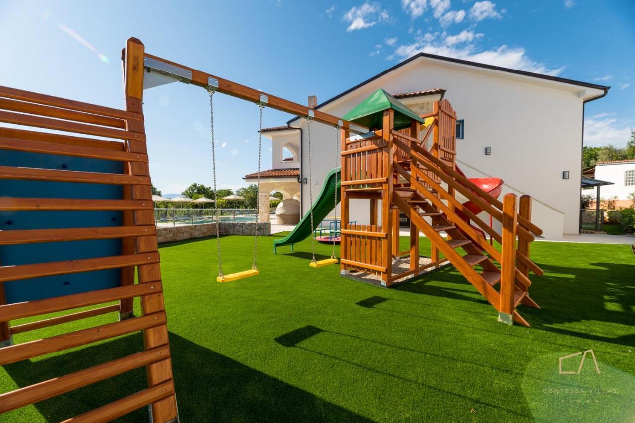 Luxury Apartments Loma Sveti Vid-Miholjice Luaran gambar