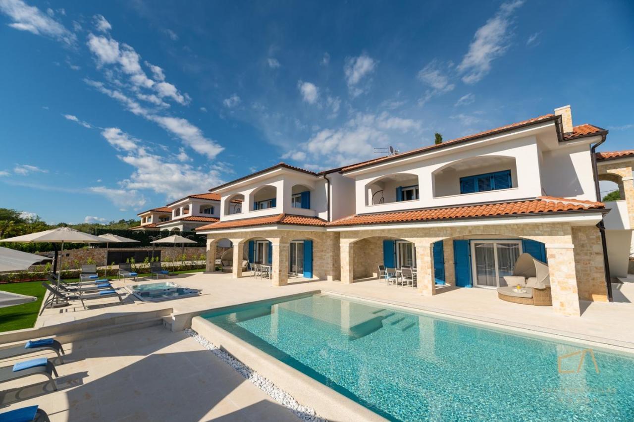 Luxury Apartments Loma Sveti Vid-Miholjice Luaran gambar