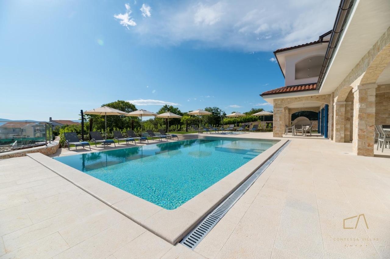 Luxury Apartments Loma Sveti Vid-Miholjice Luaran gambar
