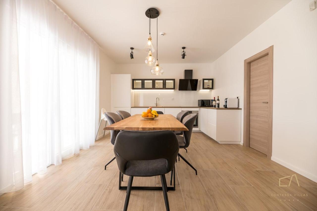 Luxury Apartments Loma Sveti Vid-Miholjice Luaran gambar