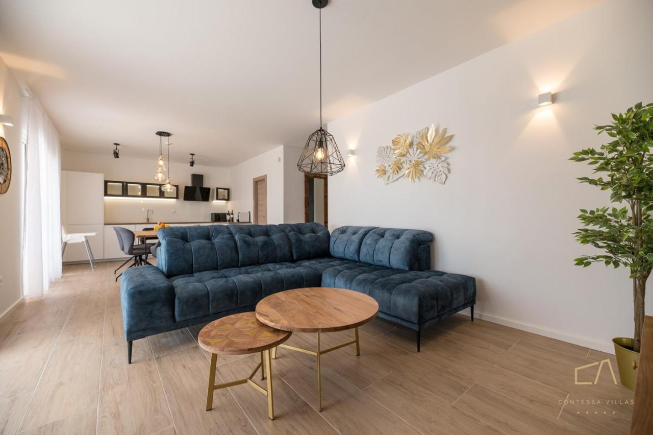 Luxury Apartments Loma Sveti Vid-Miholjice Luaran gambar